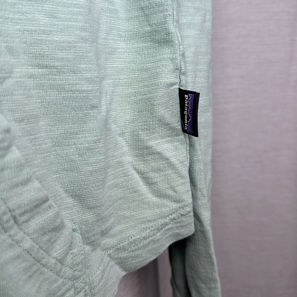 PATAGONIA HOODIE SIZE(S) - Picture 2 of 9